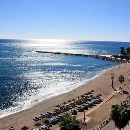 Beachfront Complex El Coloso Views,pools,parking Costa 贝纳尔马德纳