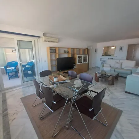 Beachfront Complex El Coloso Views,pools,parking Costa * 贝纳尔马德纳